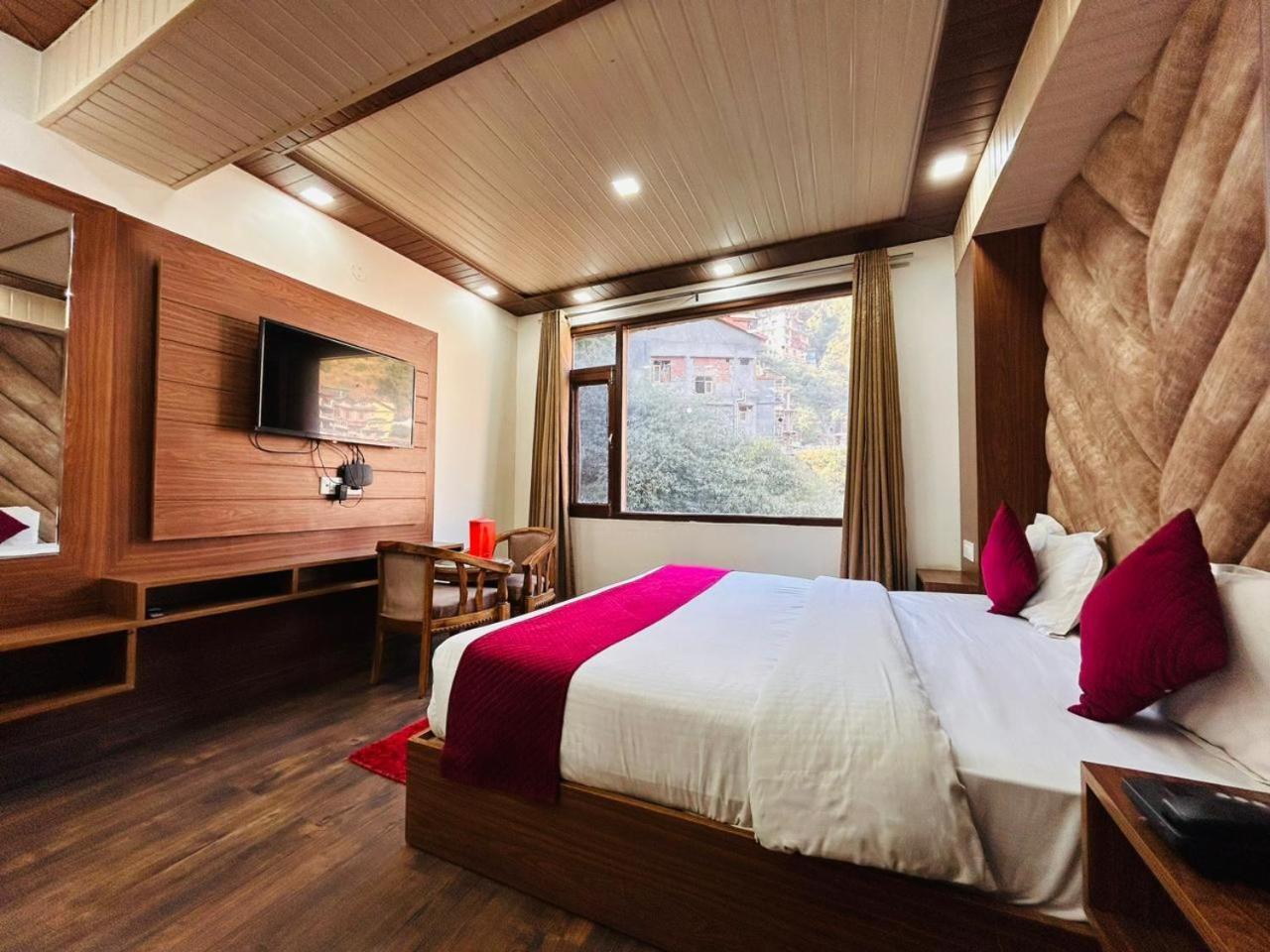 Yog Maya Regency B&B Shimla Zewnętrze zdjęcie